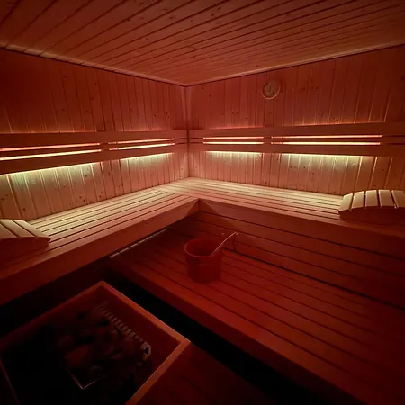 天空赖希膳食公寓酒店 3*